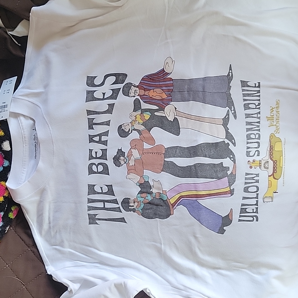 Abercrombie & Fitch The Beatles Yellow Submarine shirt